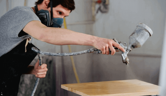 How to Pick the Best Paint Sprayer for Polyurethane